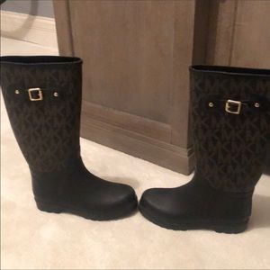 Michael Kors rain boots